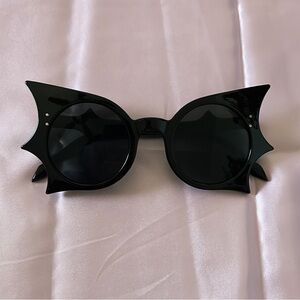 Goth Bat sunglasses ! 🦇